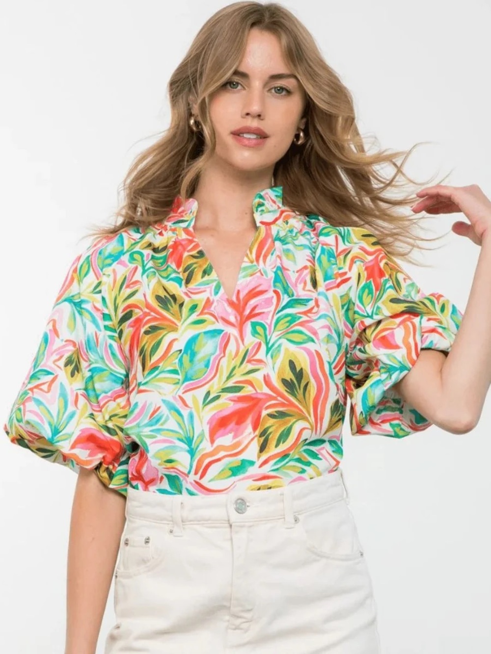 THML Floral Tropical Puff Sleeve Ruffle V Neck Top Size XL